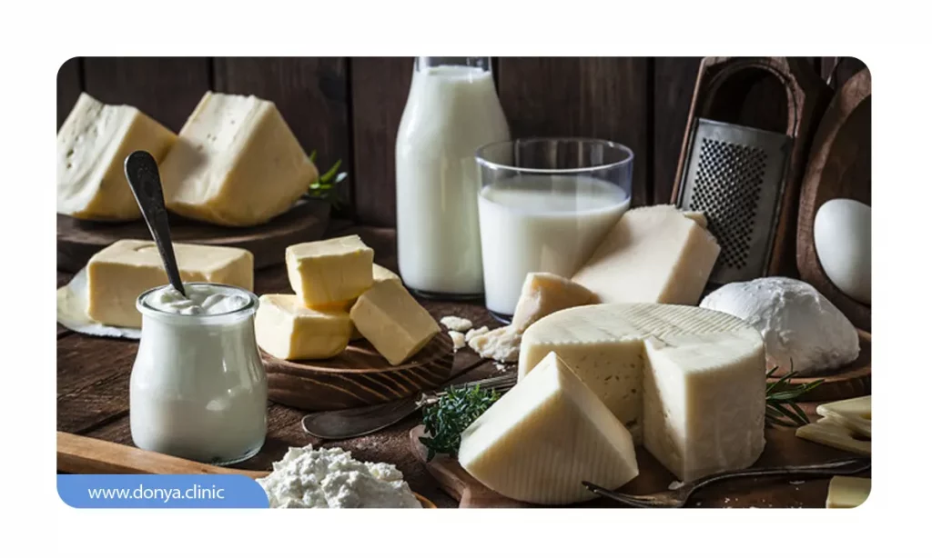 عکس محصولات لبنی از جمله انواع پنیر و شیر