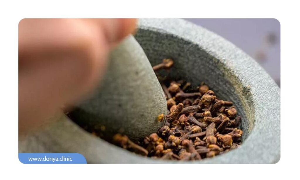 پودر میخک برای التهاب و خونریزی لثه